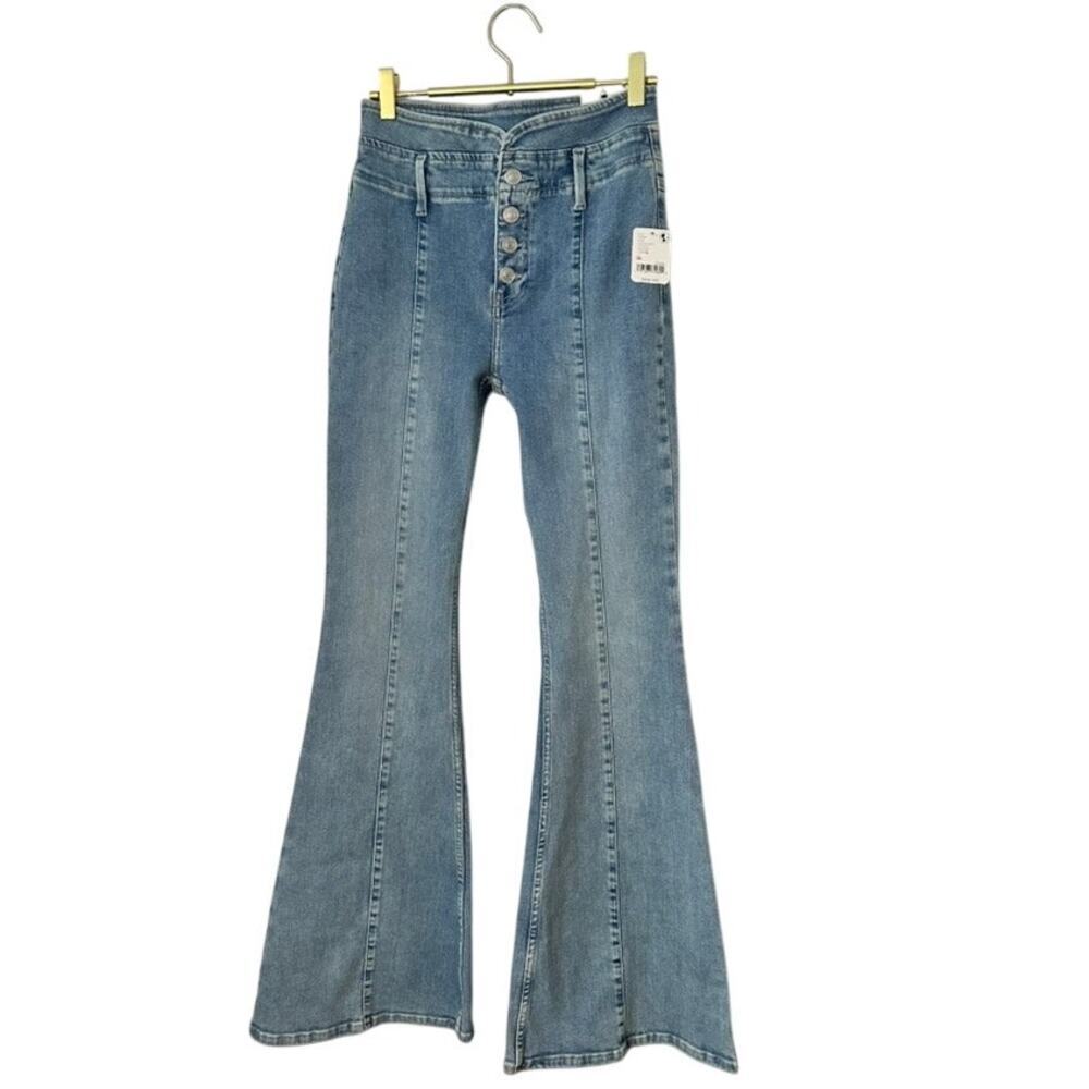 Free People - Skyline Flare Jeans (Hayley)
